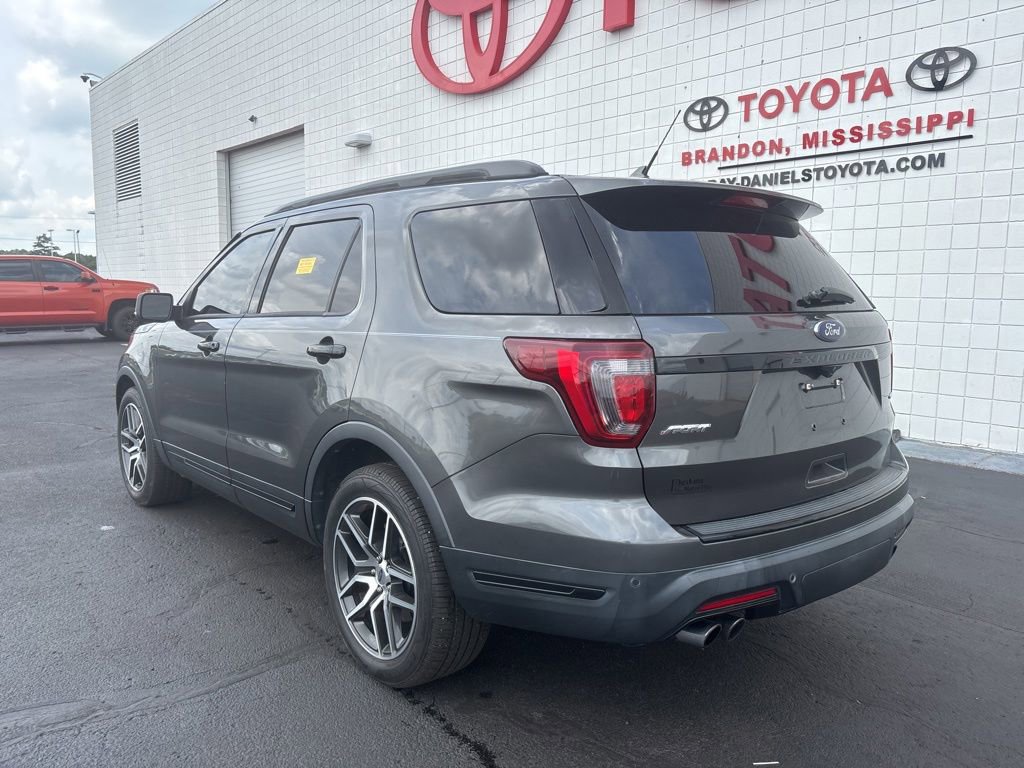 Used 2018 Ford Explorer Sport w/ Equipment Group 401A AWD/4WD image 6