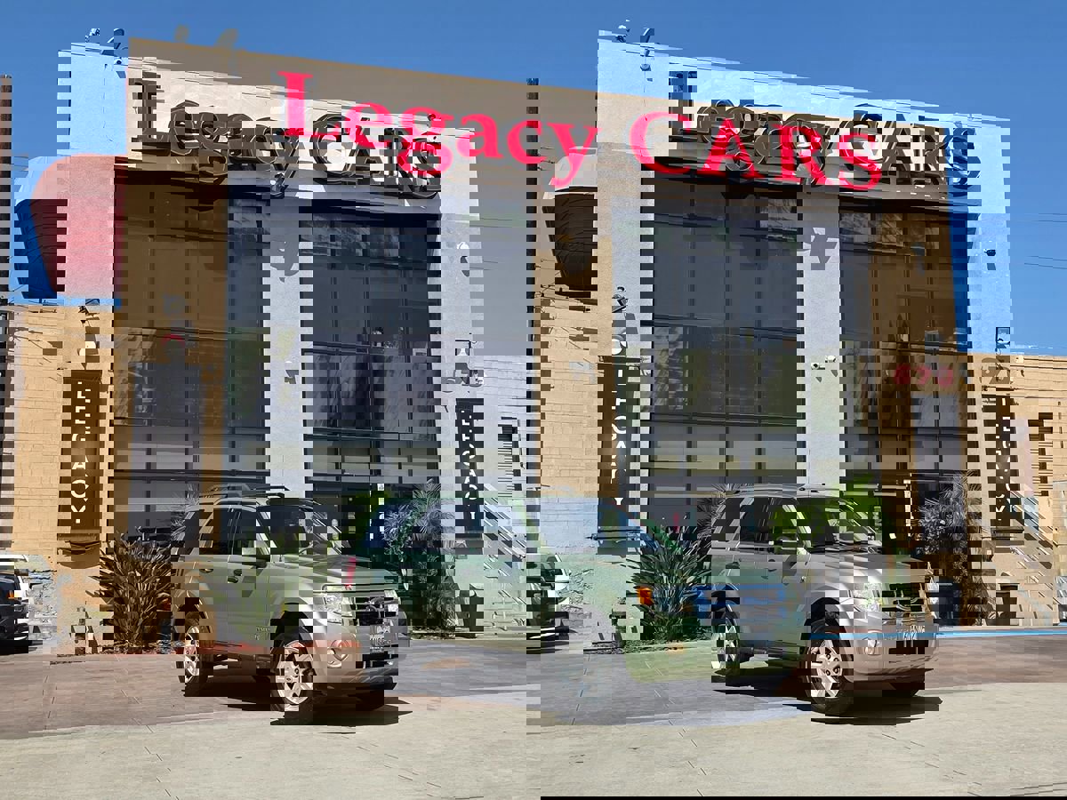 Used 2008 Ford Escape 2WD Hybrid image 2