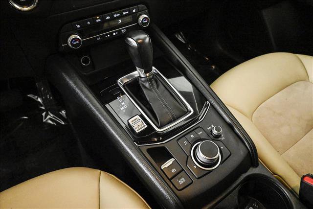 Used 2019 MAZDA CX-5 Touring image 10