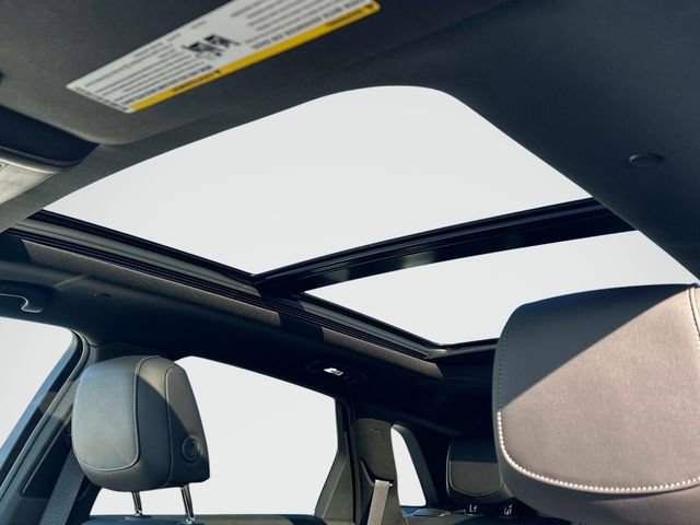 Certified 2025 Cadillac XT5 Premium Luxury image 14