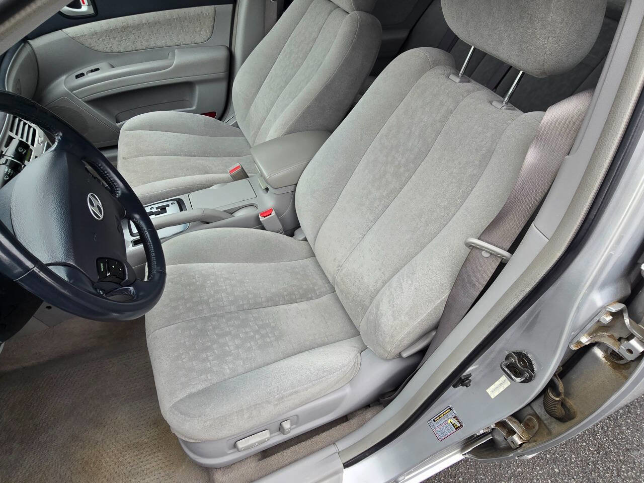 Used 2007 Hyundai Sonata GLS image 11