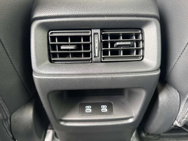 Used 2024 Honda CR-V Sport Touring image 17