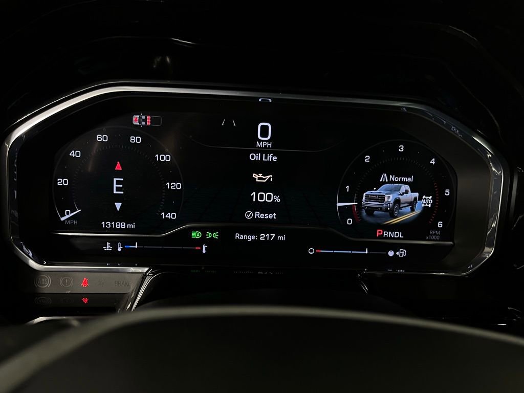 Used 2024 GMC Sierra 2500 SLT w/ SLT Premium Package image 21