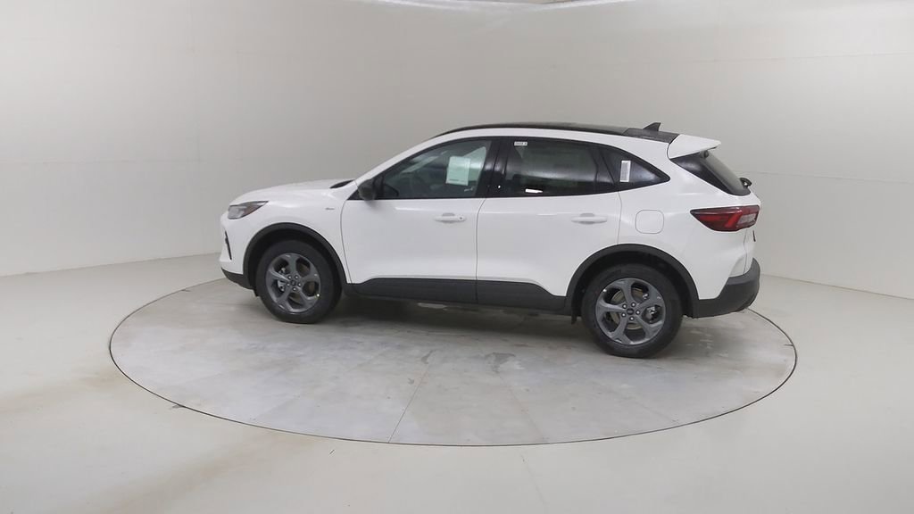 New 2026 Ford Escape ST-Line w/ Tech Pack #1 image 18
