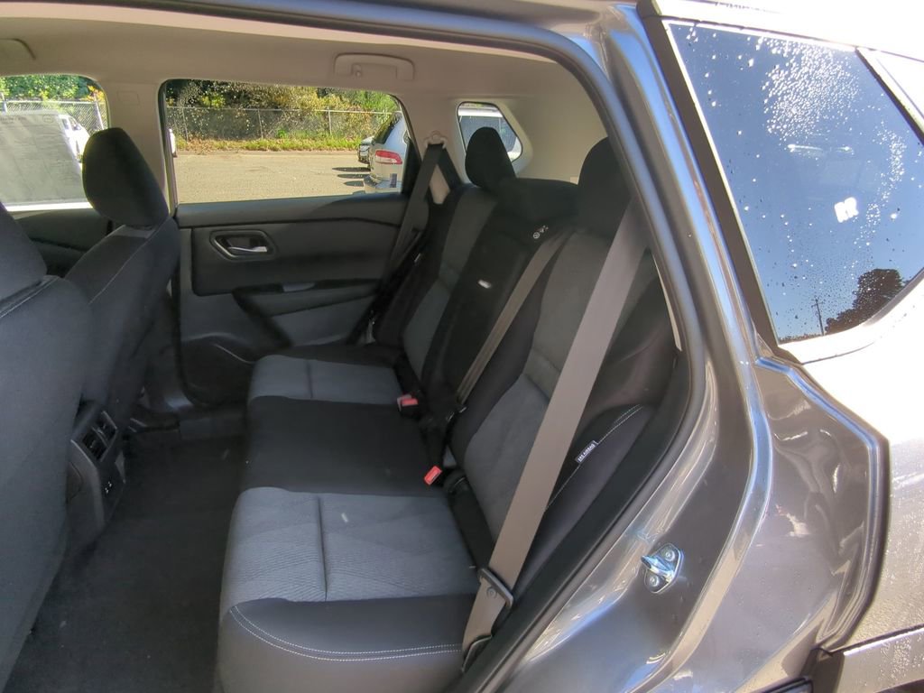 New 2026 Nissan Rogue SV w/ Cold Weather Package AWD/4WD image 25