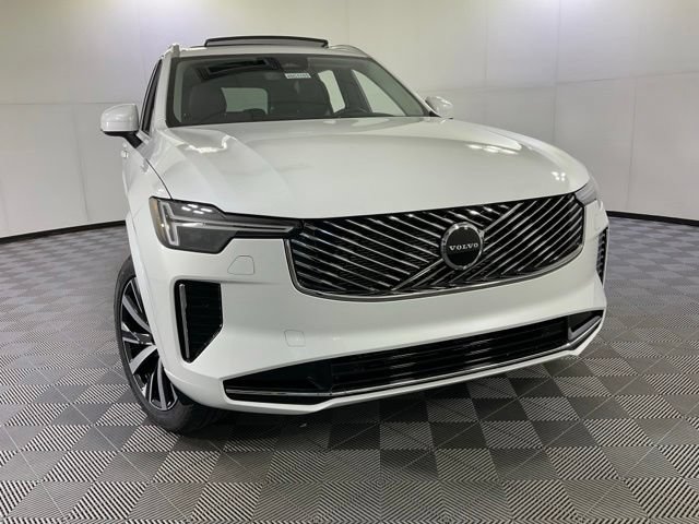 New 2026 Volvo XC90 B5 Core AWD/4WD image 8