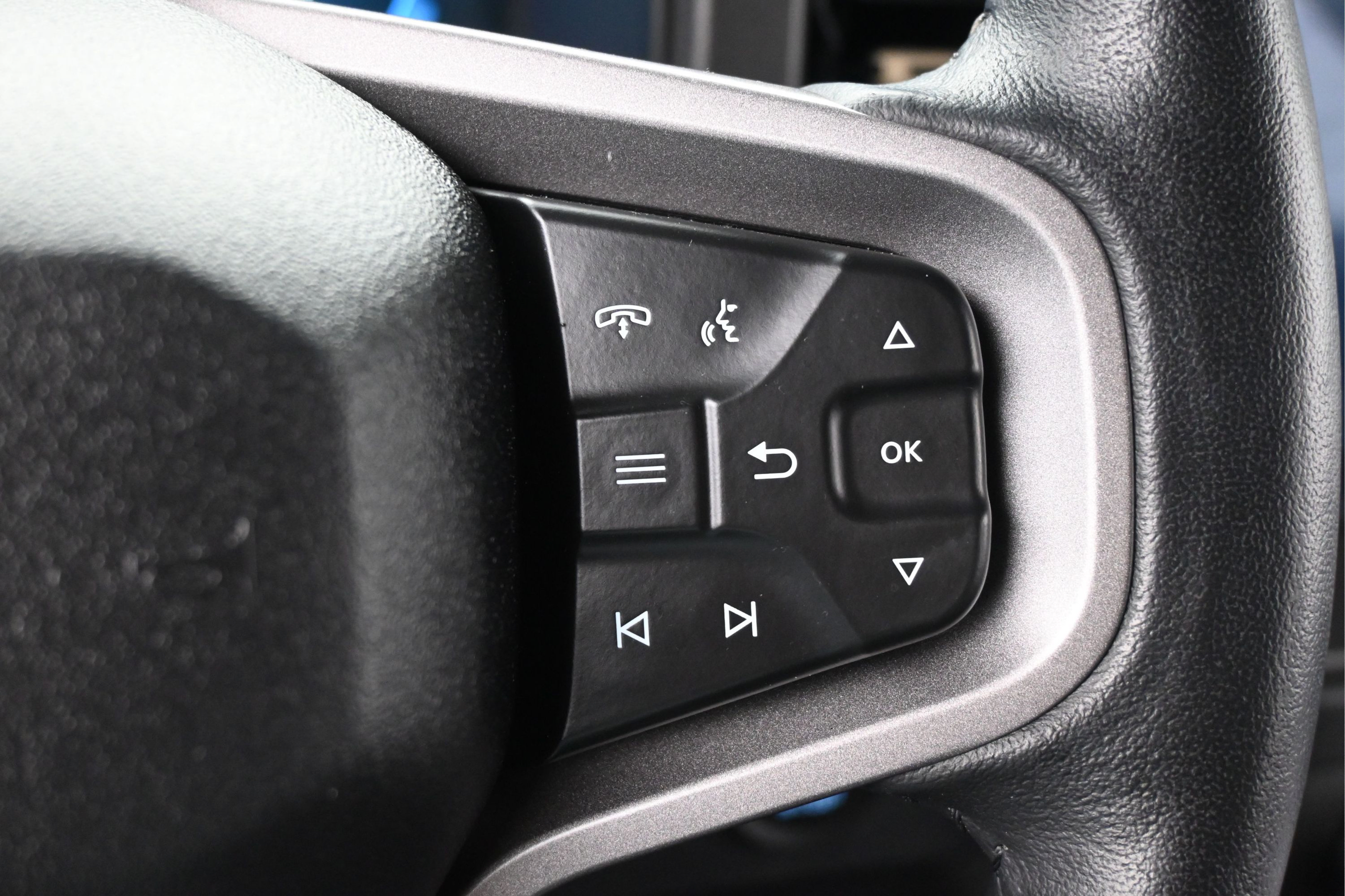 Used 2025 Ford Bronco Badlands AWD/4WD image 28