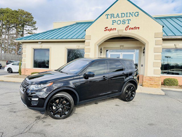 Used 2018 Land Rover Discovery Sport HSE Luxury image 3