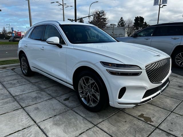 Used 2025 Genesis GV70 2.5T Select image 6