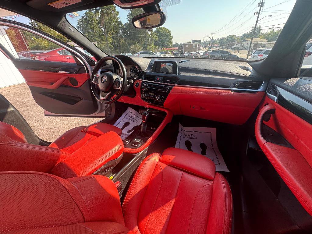 Used 2018 BMW X2 sDrive28i w/ Convenience Package FWD image 29