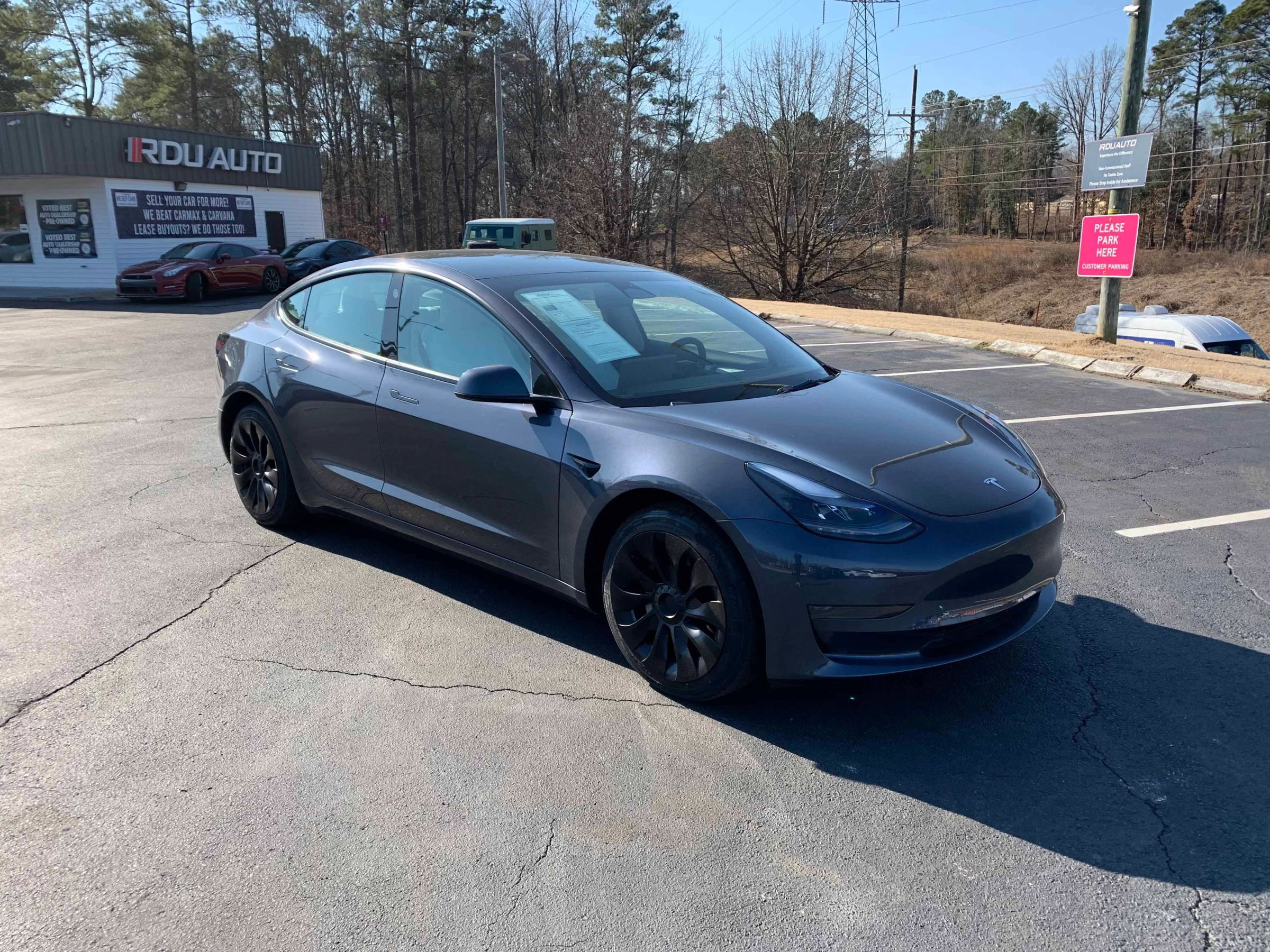 Used 2023 Tesla Model 3 Standard Range image 13