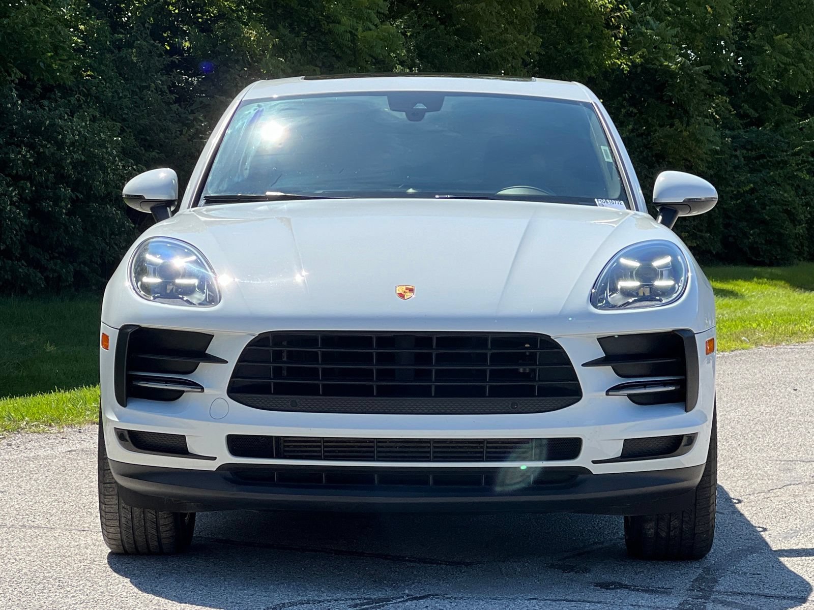 Certified 2021 Porsche Macan AWD/4WD image 7