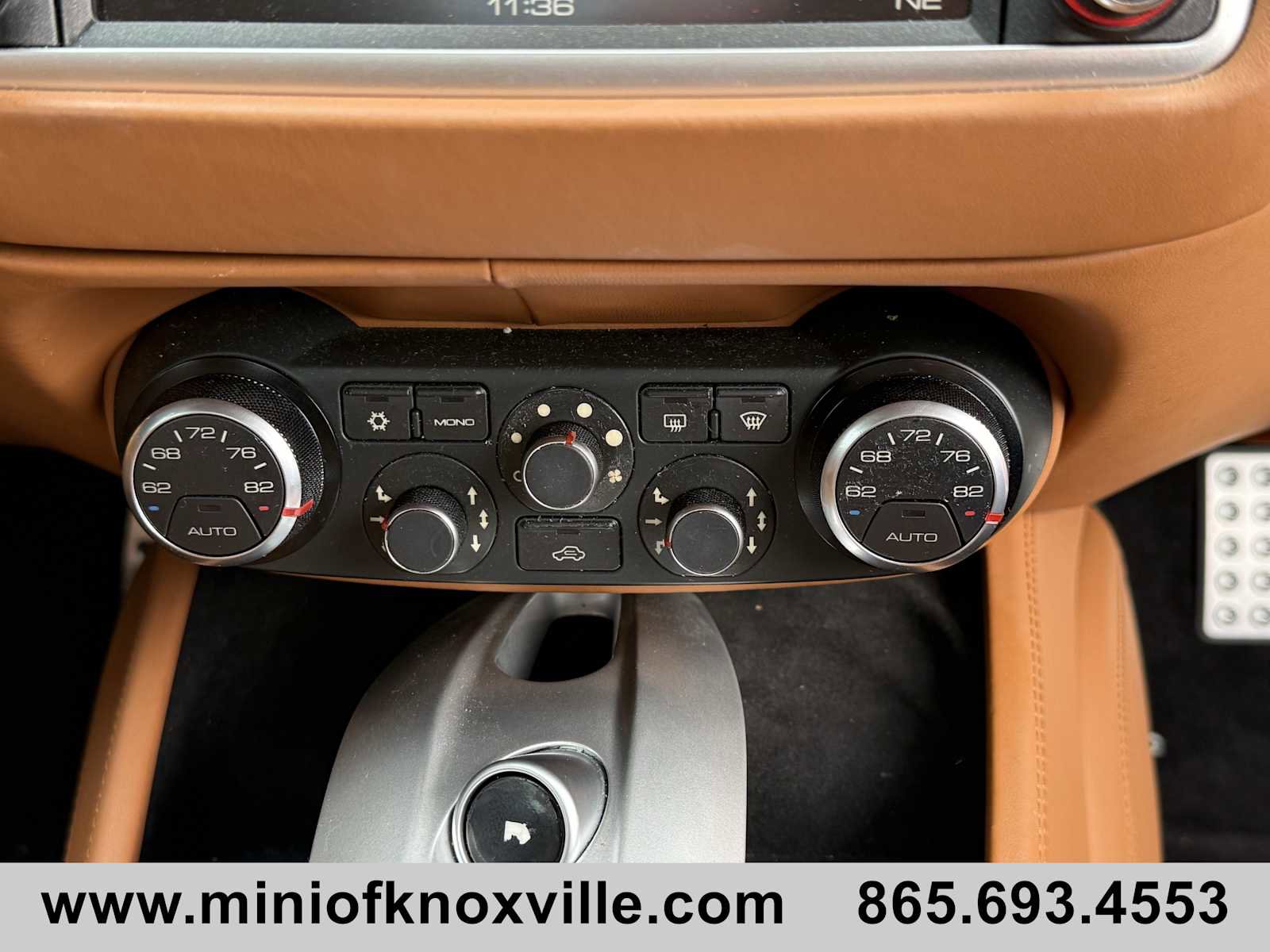 Used 2016 Ferrari California T image 19