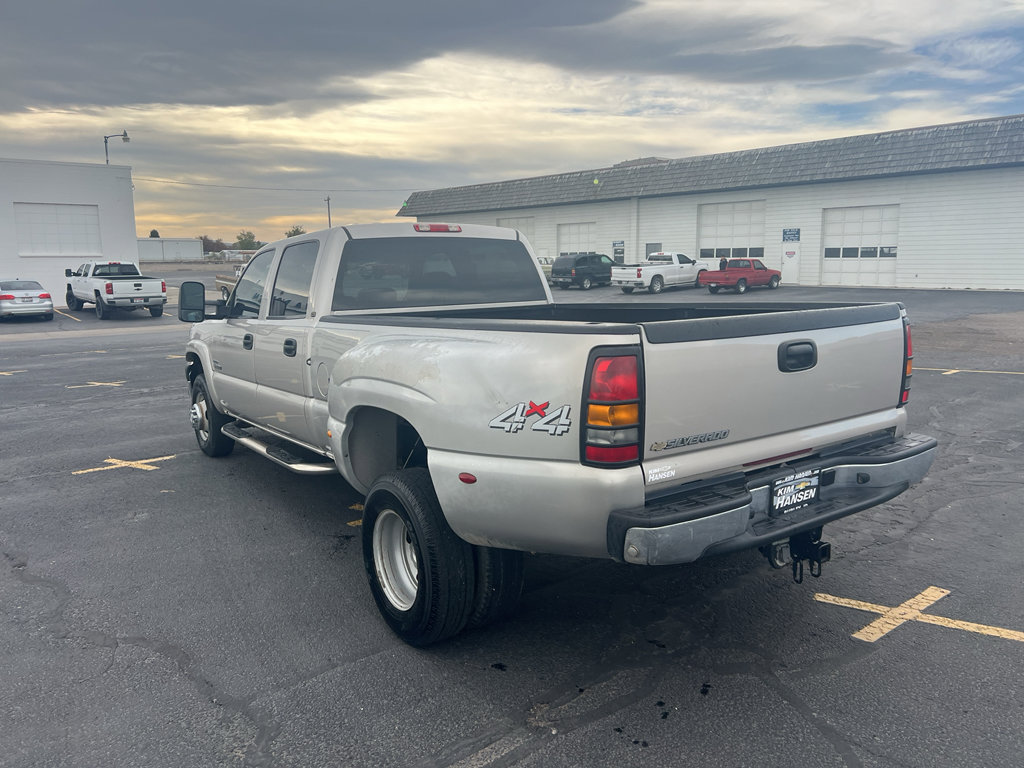 Used 2007 Chevrolet Silverado 3500 LT w/ Heavy-Duty Power Package AWD/4WD image 6