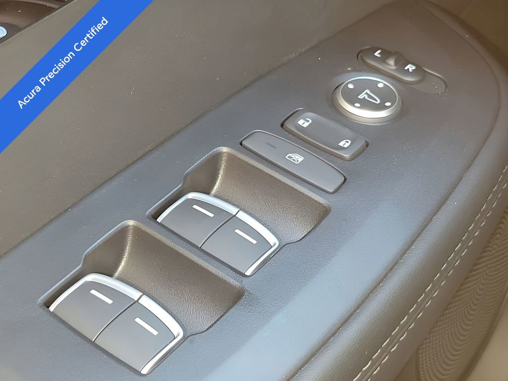 Used 2025 Acura ADX FWD image 33