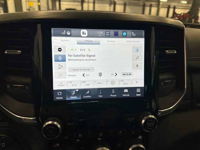 Used 2024 RAM 1500 Laramie image 28