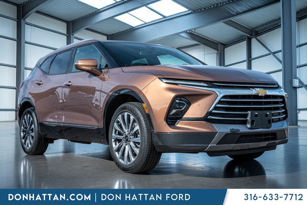 Used 2024 Chevrolet Blazer Premier AWD/4WD image 35