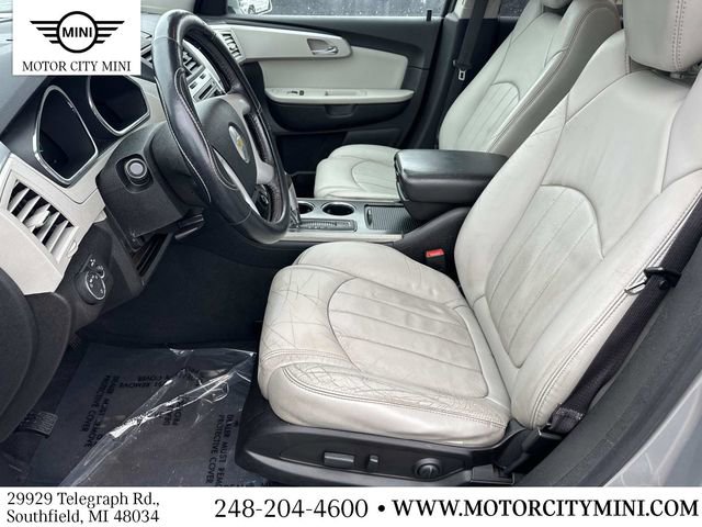 Used 2010 Chevrolet Traverse LTZ AWD/4WD image 24