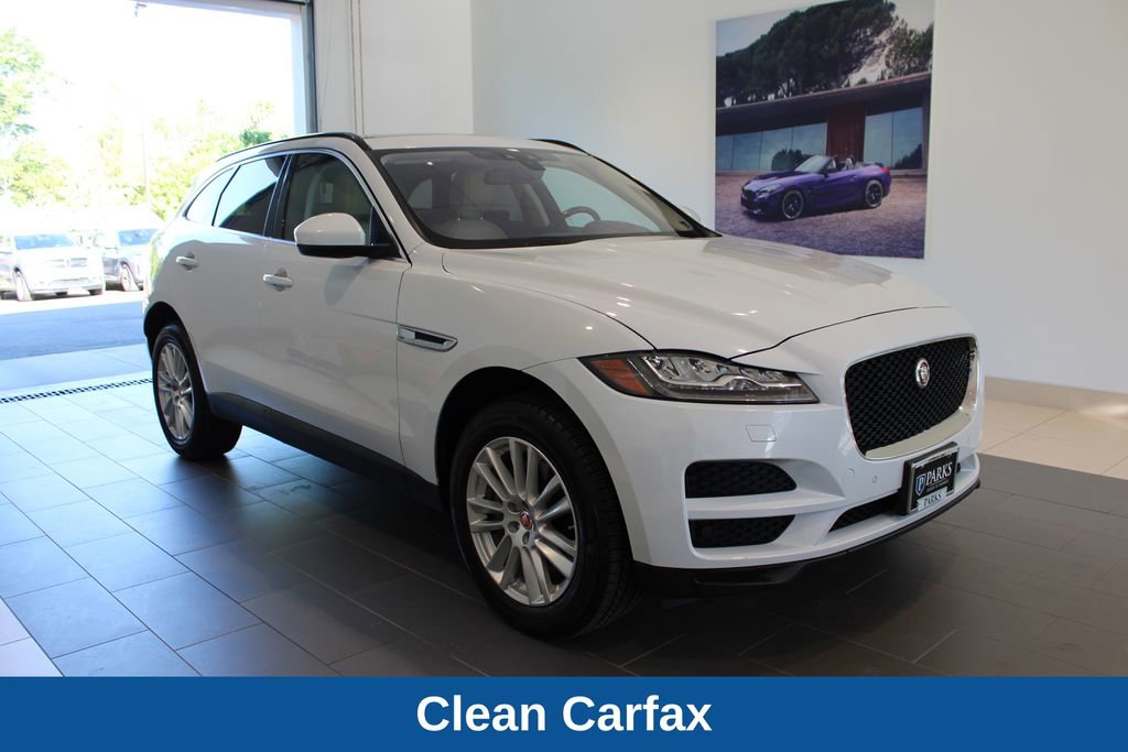 Used 2017 Jaguar F-PACE Prestige AWD/4WD image 2