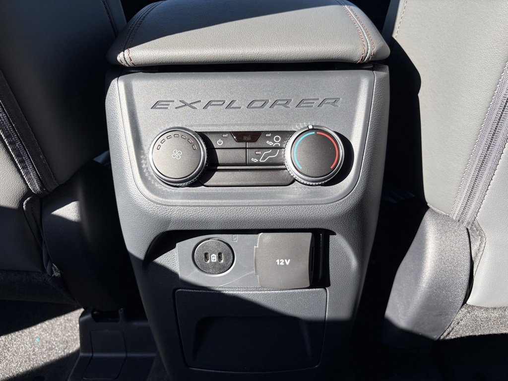 New 2026 Ford Explorer Active image 61