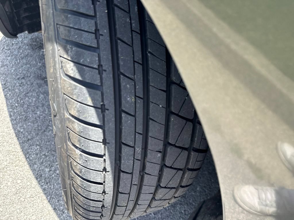 Used 2018 Nissan Altima 2.5 SL FWD image 9