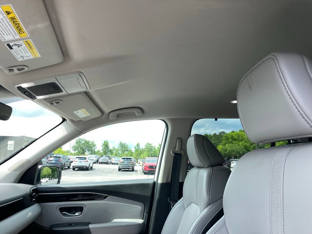 Certified 2025 Honda Pilot EX-L image 29