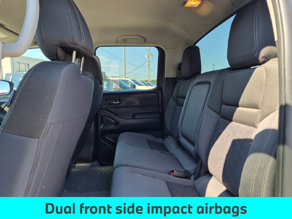 Used 2025 Nissan Frontier SV AWD/4WD image 25