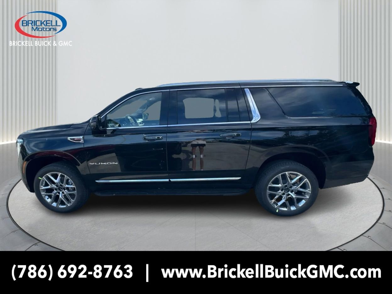 New 2026 GMC Yukon XL Elevation image 8