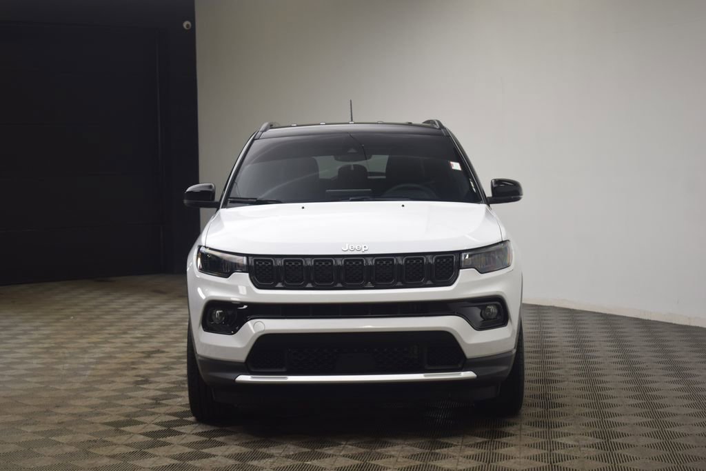 Used 2024 Jeep Compass Limited image 21