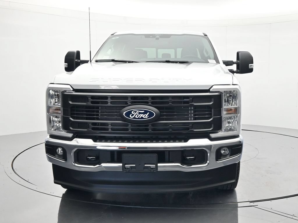 New 2027 Ford F250 XL w/ XL Chrome Package AWD/4WD image 2
