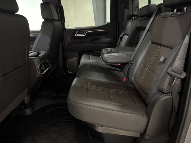 New 2026 Chevrolet Silverado 1500 High Country w/ High Country Premium Package AWD/4WD image 20