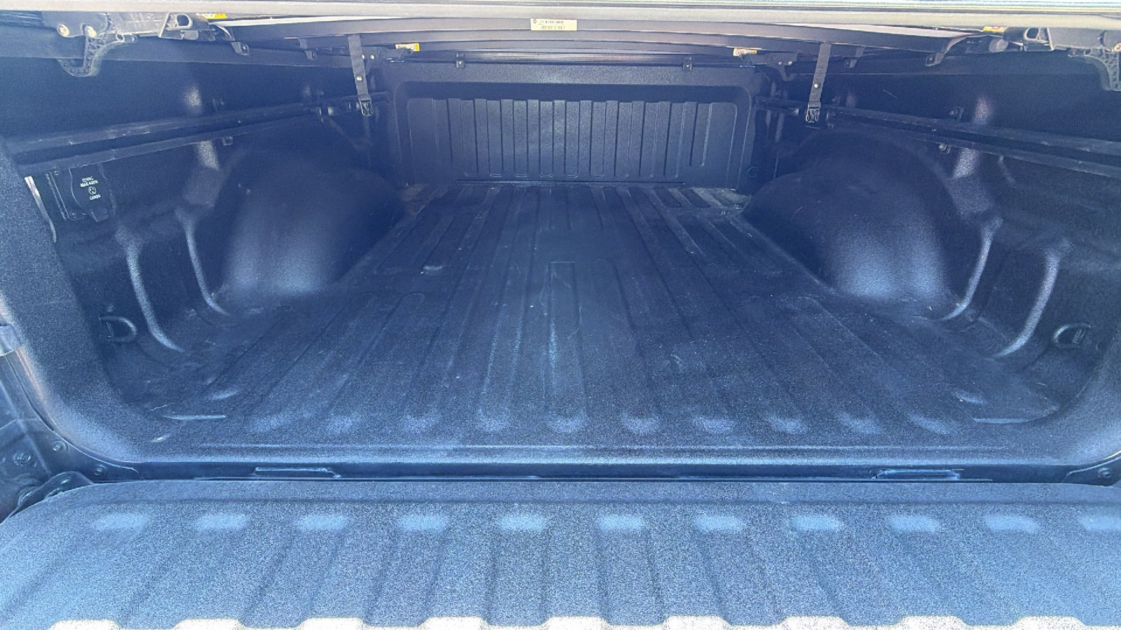 Used 2025 RAM 1500 Big Horn AWD/4WD image 13