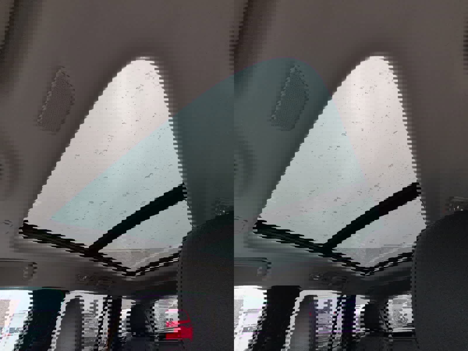 Used 2025 Volvo V60 B5 Cross Country Plus image 27