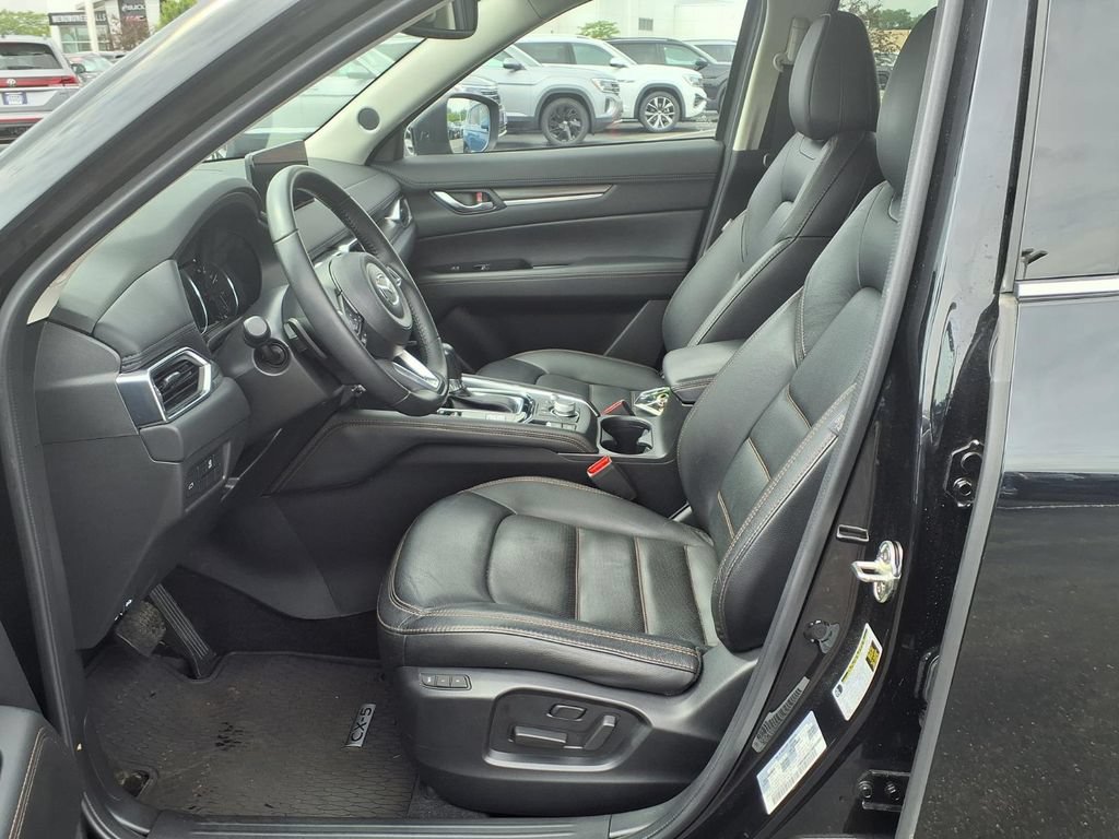Used 2023 MAZDA CX-5 AWD 2.5 S w/ Premium Package image 9