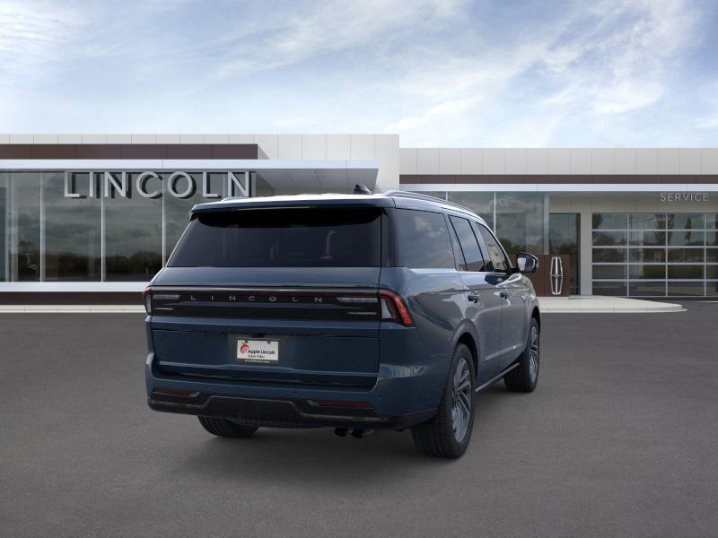 New 2025 Lincoln Navigator Reserve image 9