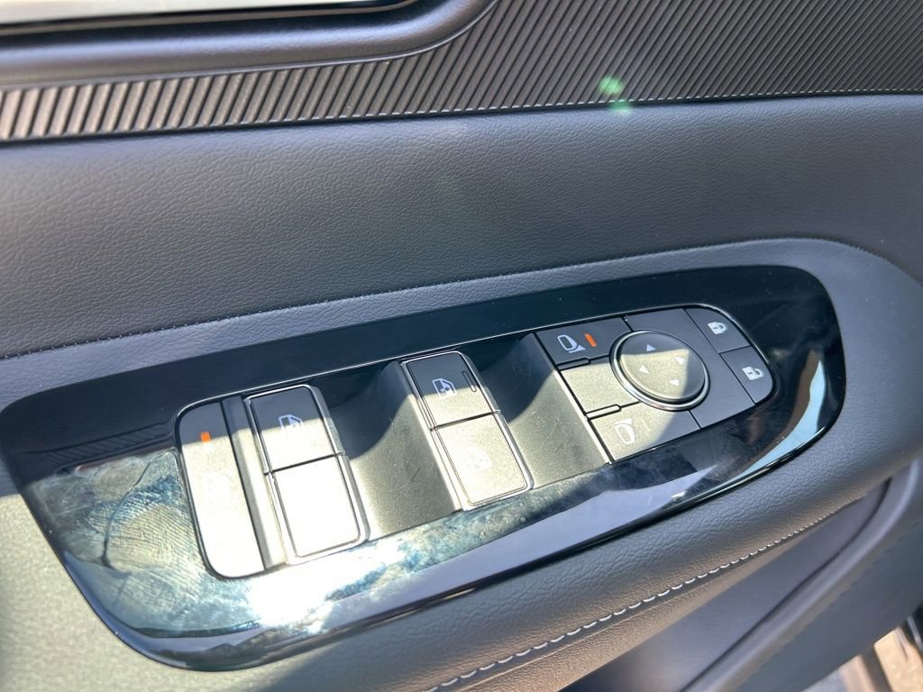 New 2025 Nissan Murano SV image 14