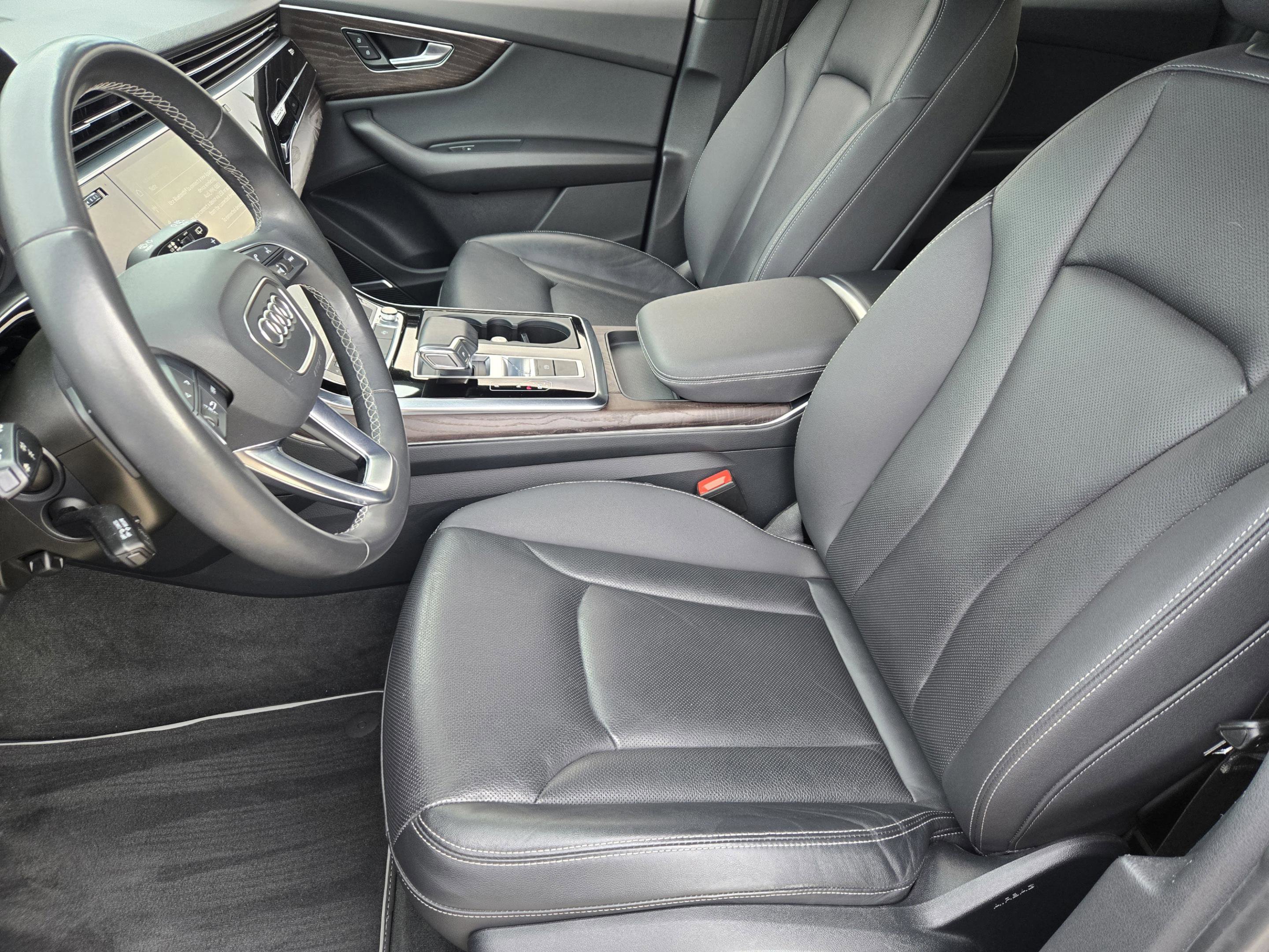 Used 2021 Audi Q8 Premium Plus w/ Premium Plus Package AWD/4WD image 9