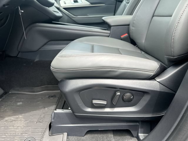 New 2026 Ford Explorer Active w/ Active Comfort Package AWD/4WD image 15