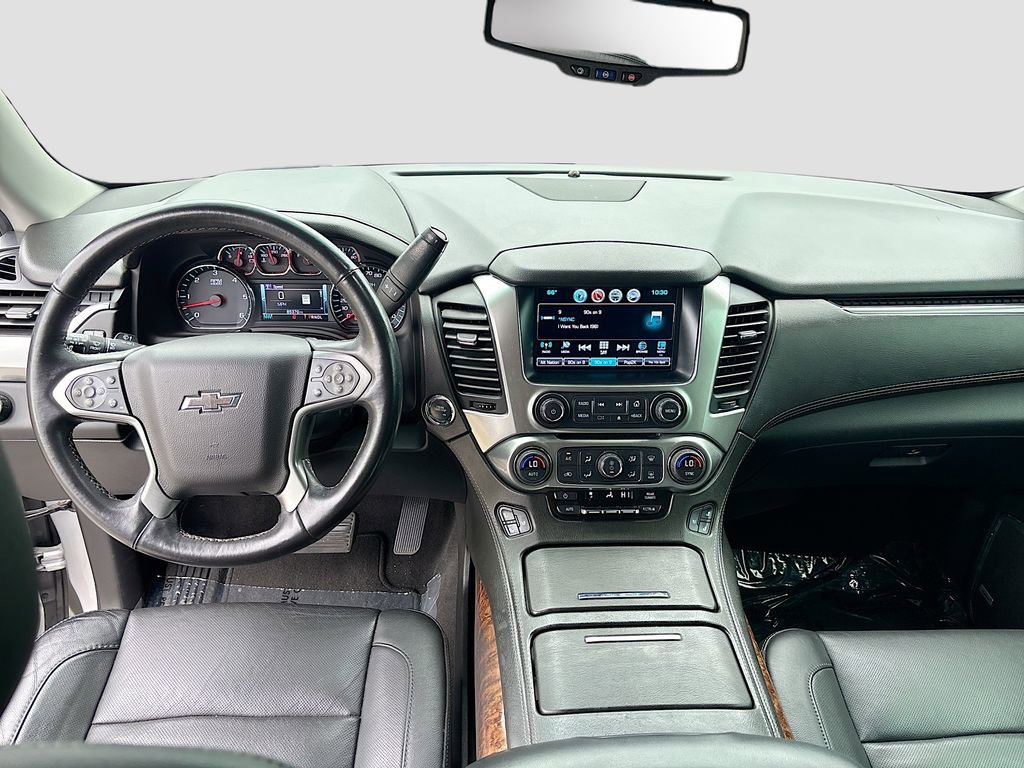 Used 2020 Chevrolet Suburban Premier RWD image 46