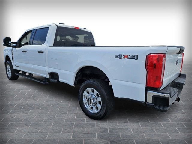 Used 2024 Ford F350 XLT image 5