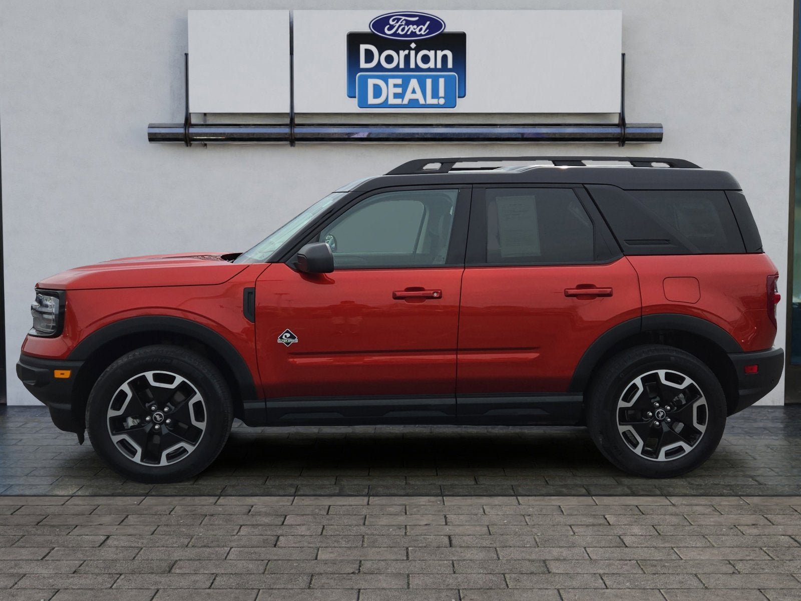Certified 2023 Ford Bronco Sport Outer Banks AWD/4WD image 6