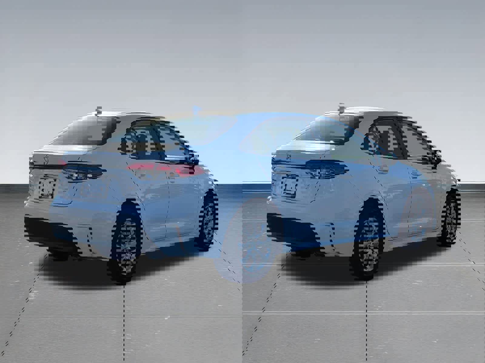 Used 2023 Toyota Corolla LE image 6