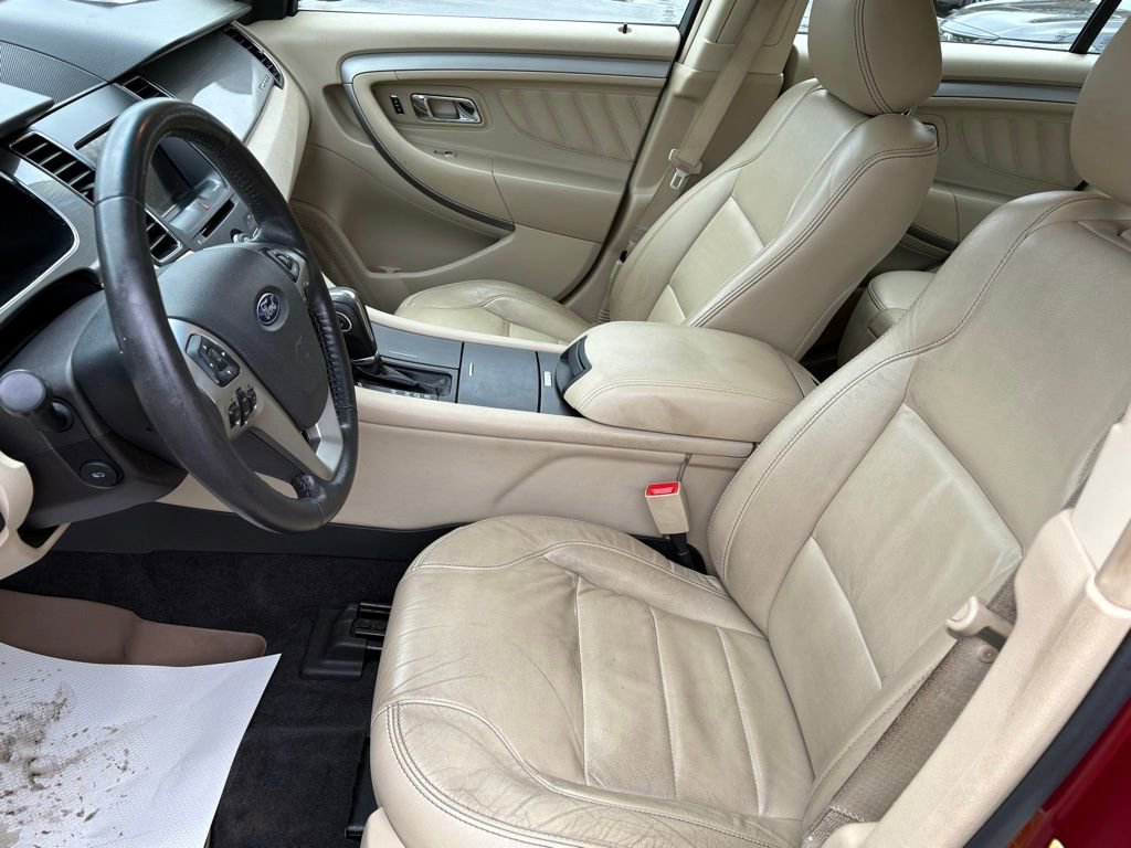 Used 2017 Ford Taurus SEL w/ Equipment Group 201A image 9