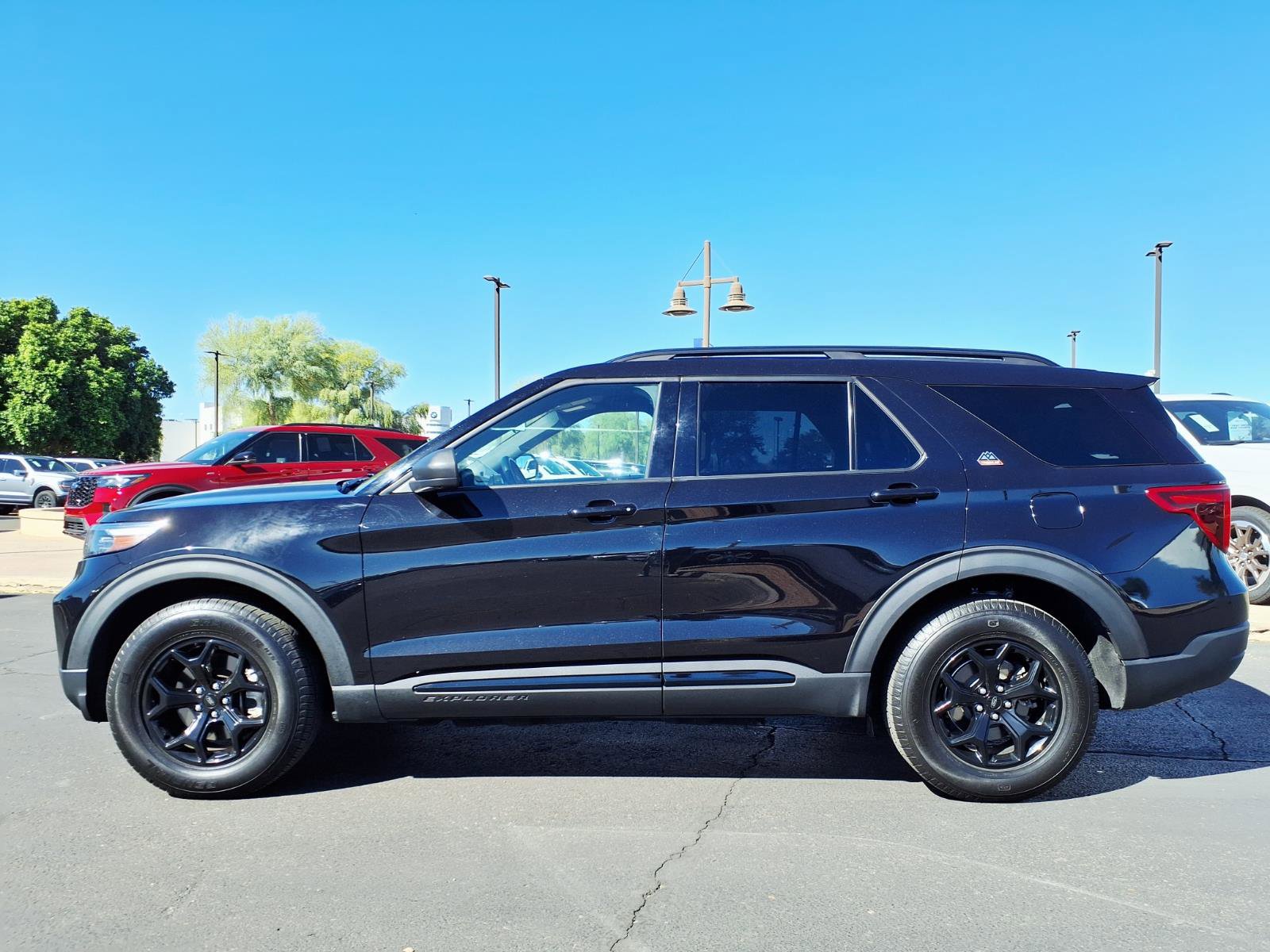 Certified 2022 Ford Explorer Timberline image 3