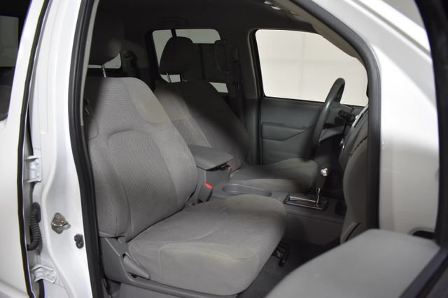 Used 2019 Nissan Frontier SV AWD/4WD image 25