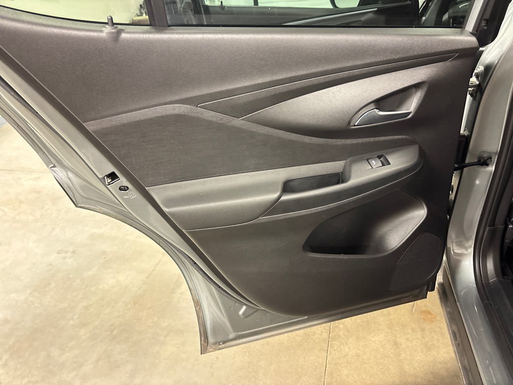 Used 2025 Buick Envista Preferred FWD image 29