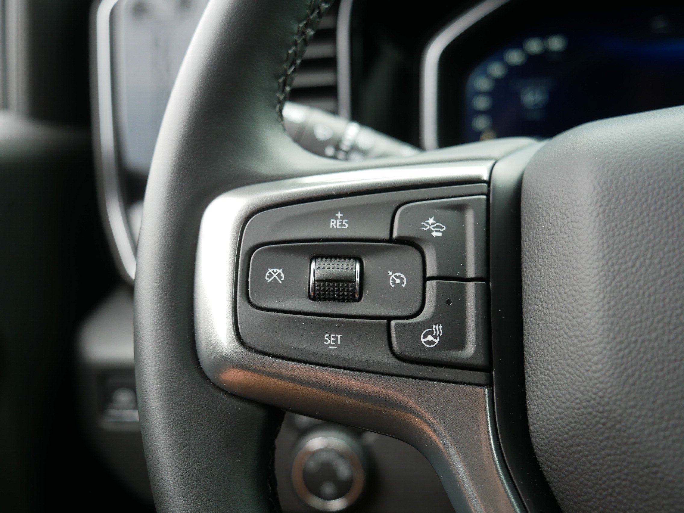Certified 2026 Chevrolet Silverado 1500 LT AWD/4WD image 28