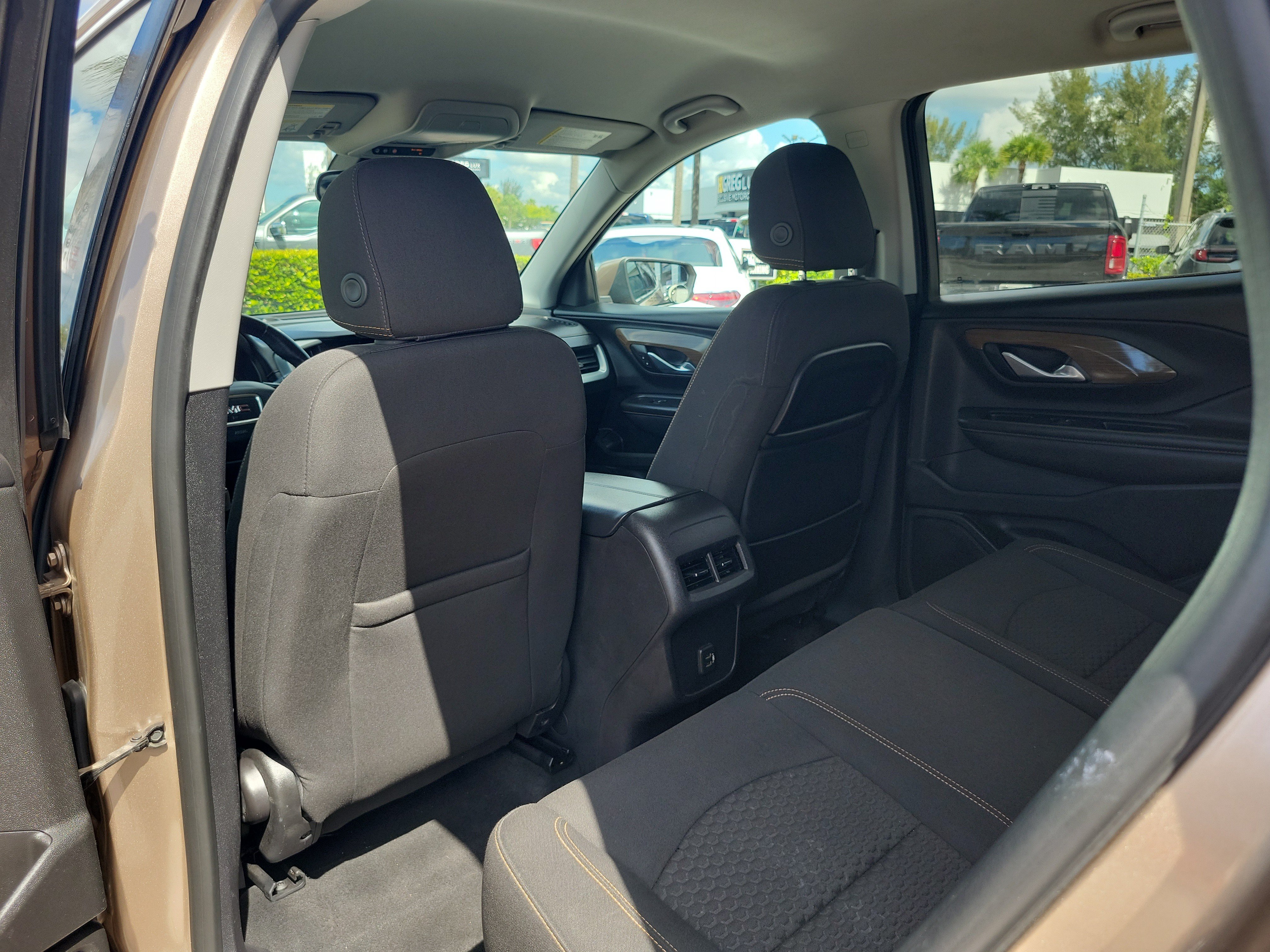 Used 2018 GMC Terrain SLE FWD image 13