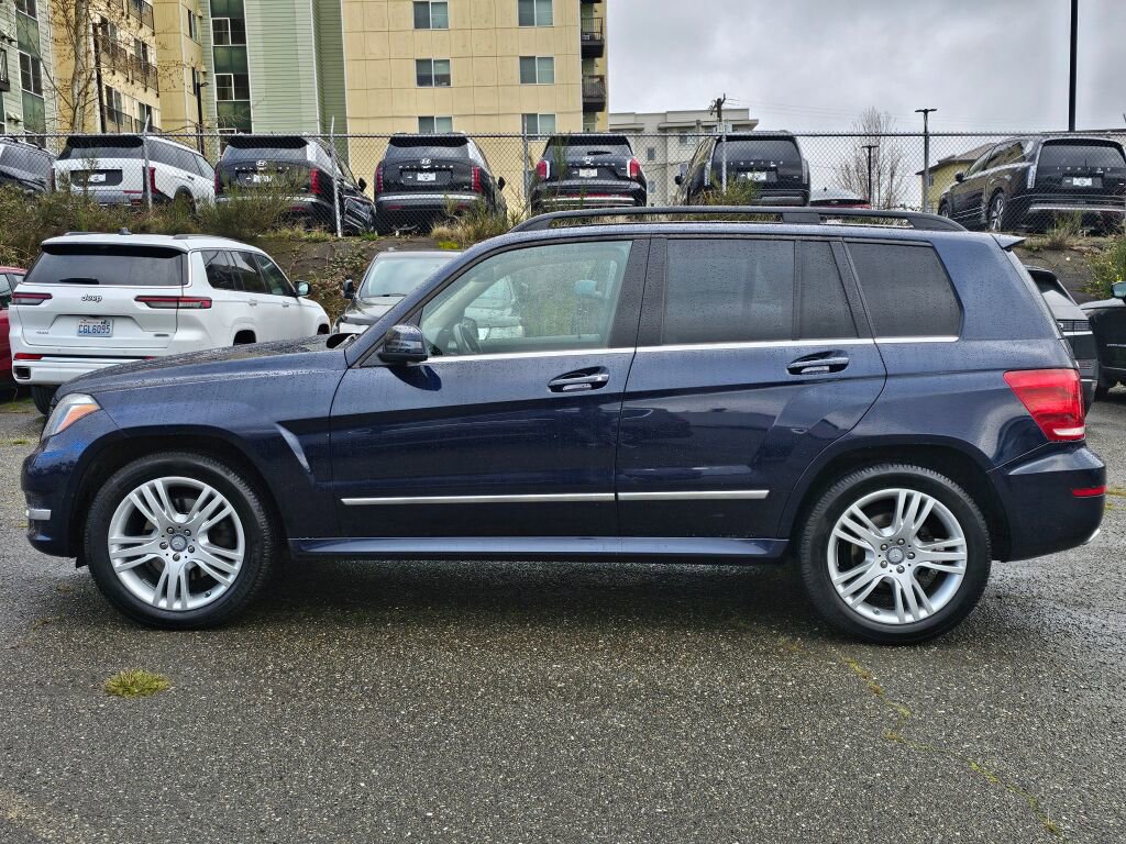 Used 2015 Mercedes-Benz GLK 350 4MATIC image 4