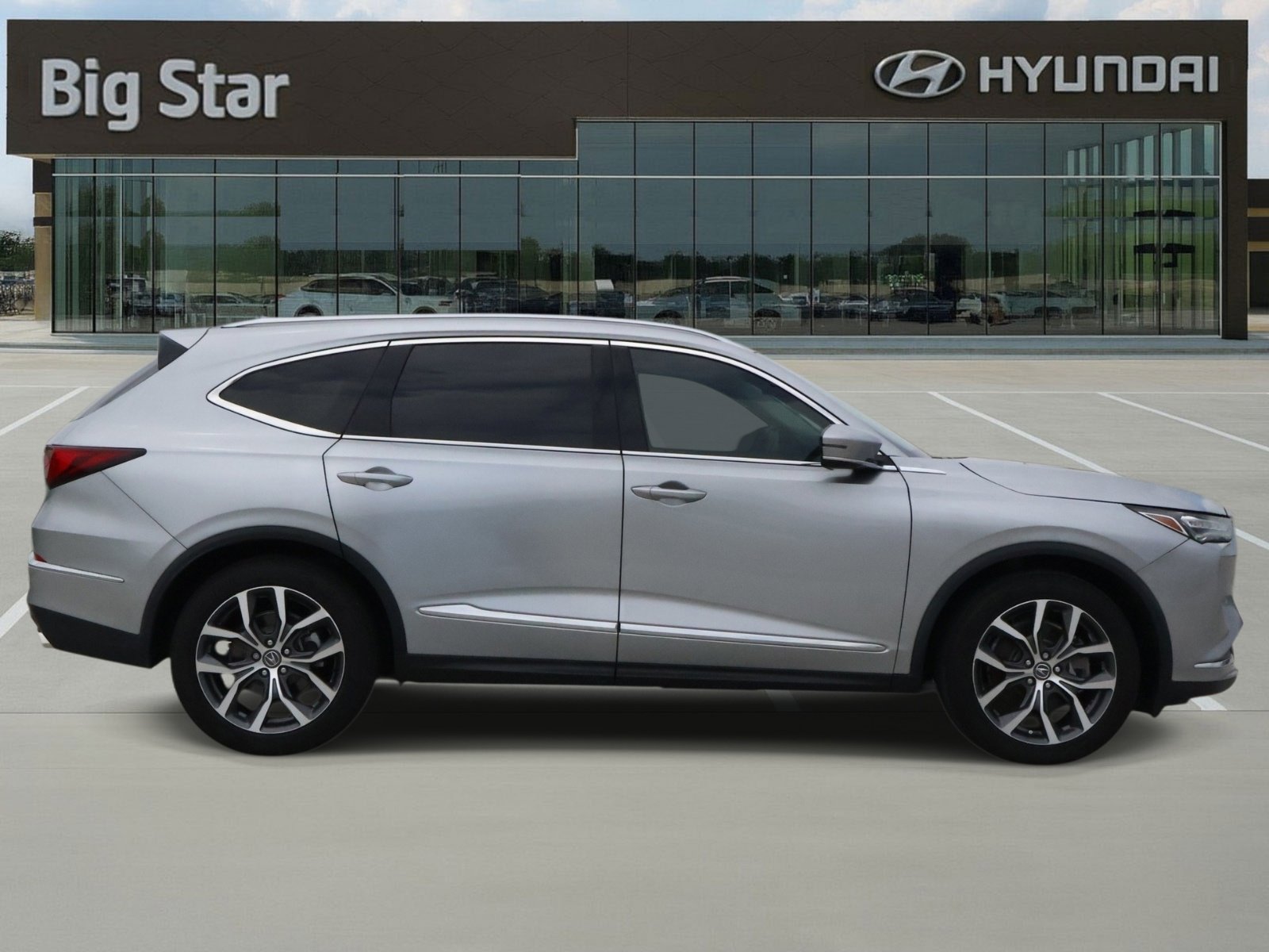 Used 2022 Acura MDX FWD w/ Technology Package image 5